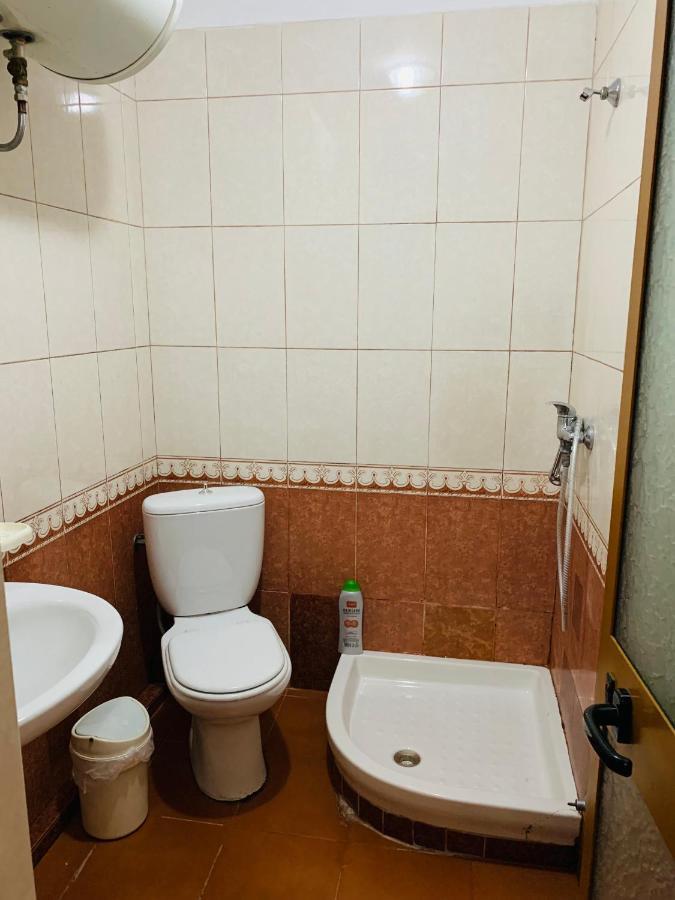 City Rooms And Studio Apartments Tirana Exterior foto